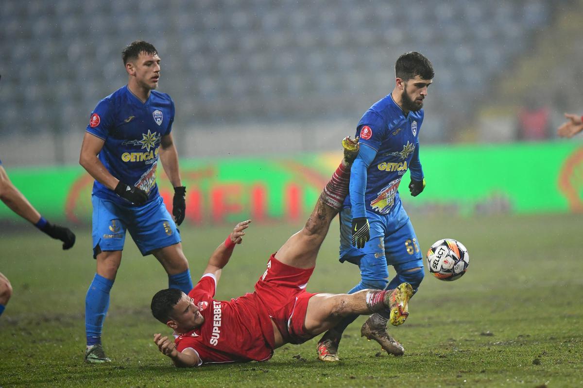 Gloria Buzău - Dinamo // 07.12.2024