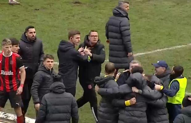 Flavius Stoican și-a pierdut cumpătul! Criză de nervi în fața lui Burcă » Gestul care a declanșat totul