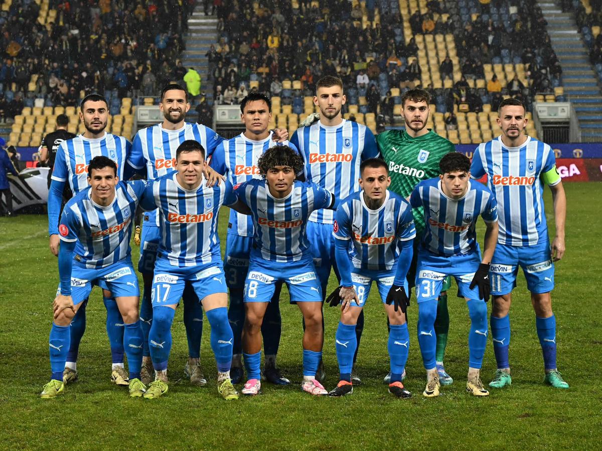 Petrolul - Universitatea Craiova 1-1 » Lupte în noroi pentru un rezultat care îi ajută mai mult pe alții