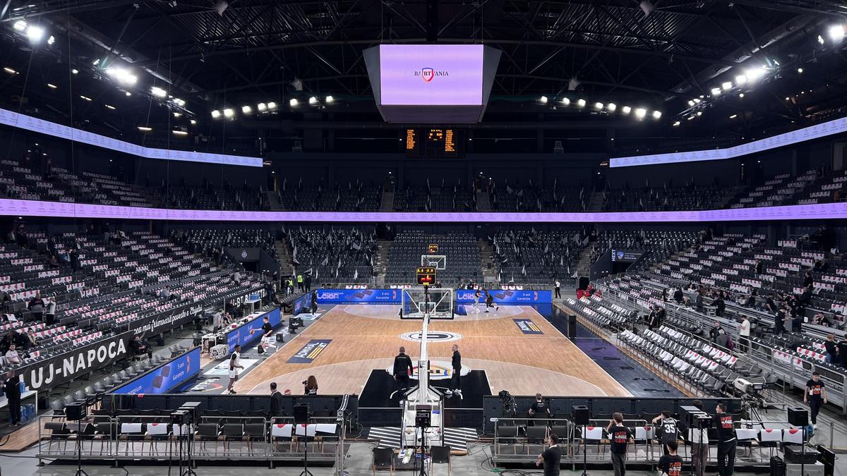 Într-o atmosferă europeană creată de 10.000 de fani, U-BT Cluj-Napoca a pierdut testul cu galonata Partizan Belgrad
