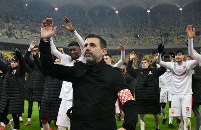 Cu dedicație pentru Zeljko Kopic. Mesaj scris în croată la Derby de România