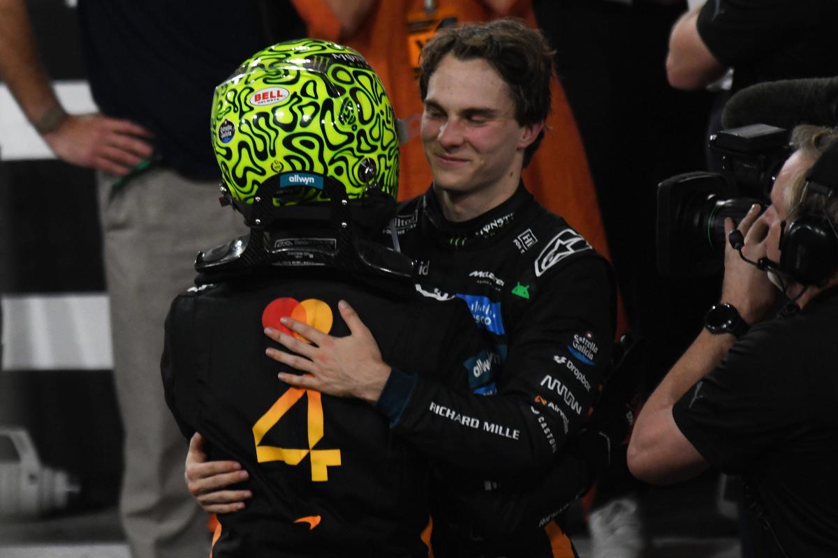Noul campion din Formula 1 a petrecut până în zori alături de iubită » Suma uriașă pe care Lando Norris a lăsat-o la masă