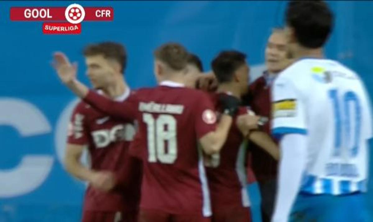 Reacția lui Daniel Pancu după golul lui Louis Munteanu în Craiova - CFR Cluj