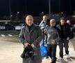 Mihai Rotaru și Alexandru Mitriță au adus ghetuțe pentru copiii nevoiași din Oltenia