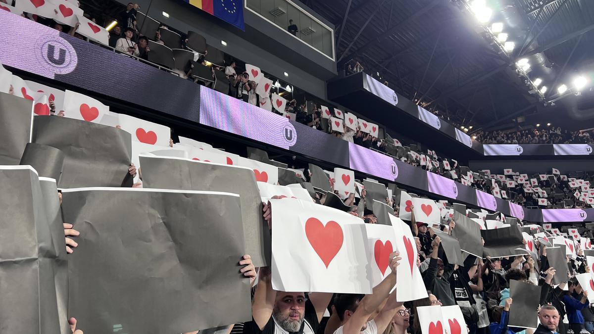 Într-o atmosferă europeană creată de 10.000 de fani, U-BT Cluj-Napoca a pierdut testul cu galonata Partizan Belgrad