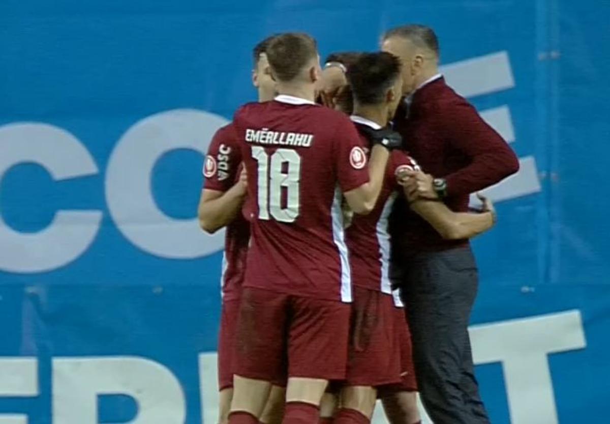 Daniel Pancu, explozie de bucurie la primul gol înscris de Louis Munteanu după două luni: a „țâșnit” pe gazon! Reacție curioasă a nouarului