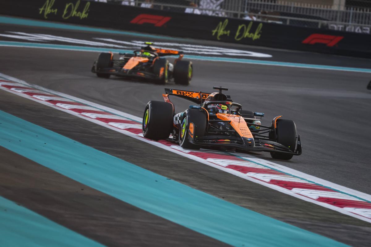 Lando Norris, interviu în lacrimi după ce a ieșit campion mondial: „E de necrezut! Max și Oscar, vreau să vă spun asta”