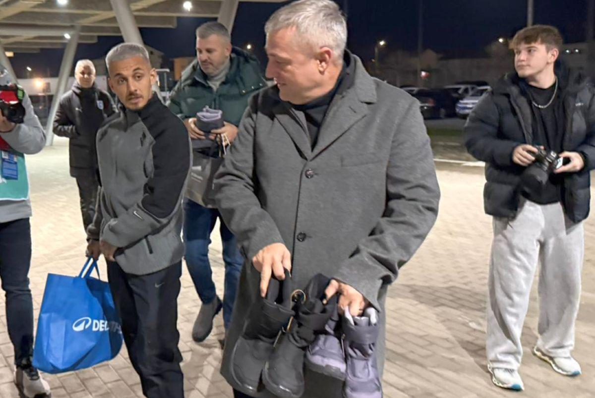 Câte perechi de ghete au donat în total cei 23.000 de oameni veniți la Craiova - CFR Cluj