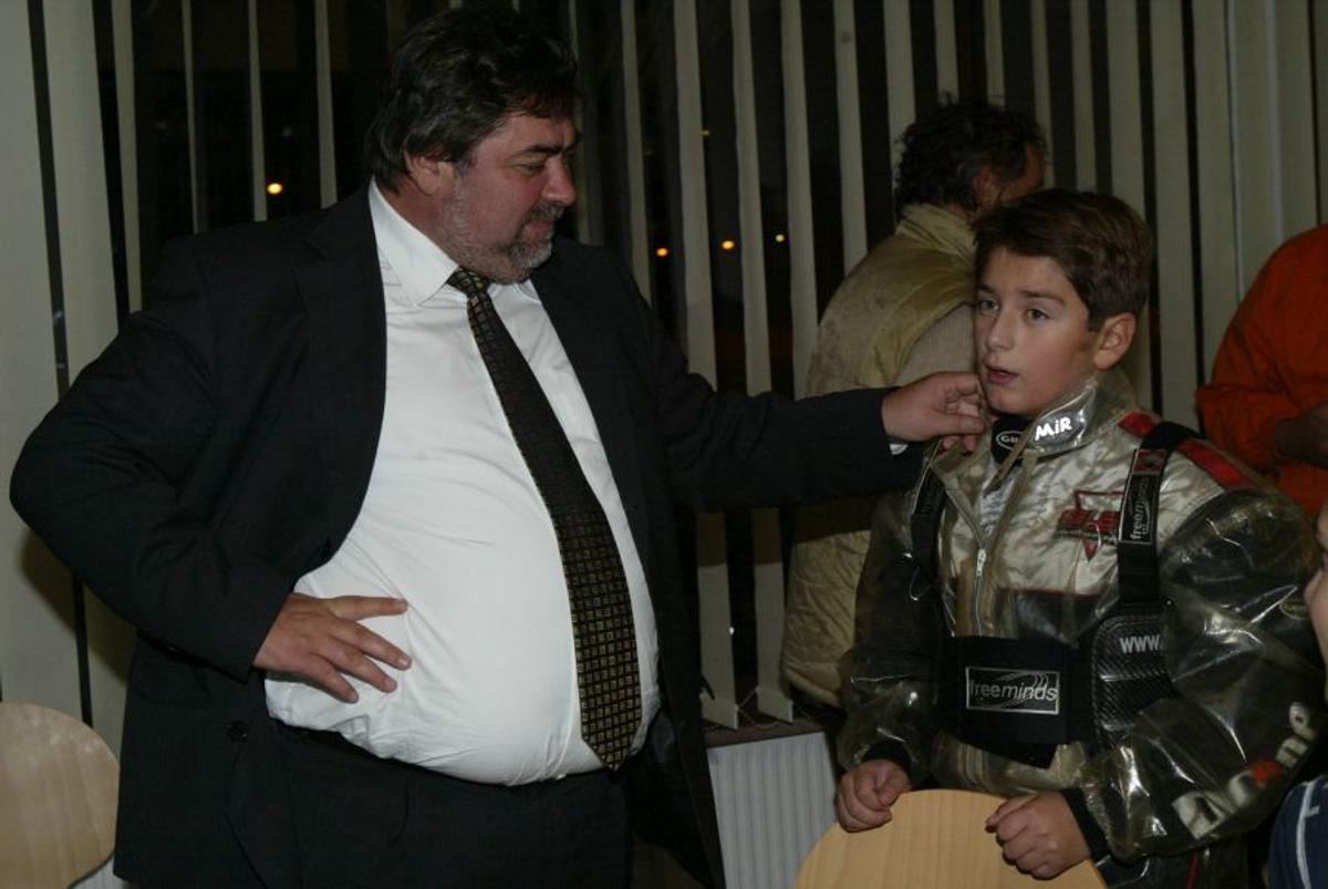 VIDEO EXCLUSIV Cum a încercat Dumitru Sechelariu să-și umilească antrenorul după două sticle de whisky + răzbunarea acestuia: „Au curaj ăștia de azi să-i facă așa lui Becali?”