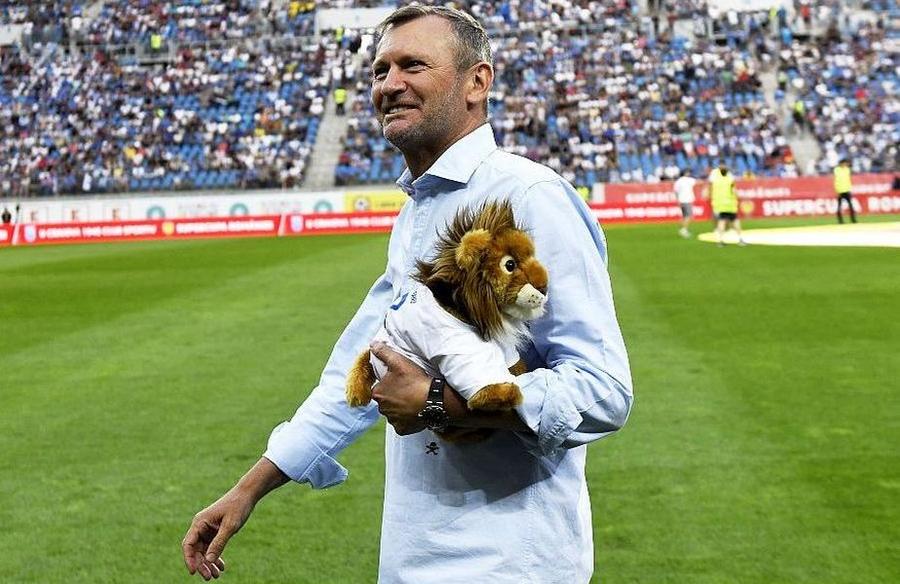 SPECIAL GSP » Duckadam, Belodedici, Dănciulescu sau Cârțu, legendele INVIZIBILE! Foști mari jucători ai României au roluri decorative la cluburile din Liga 1