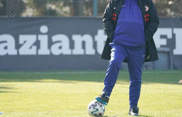 Marius Șumudică răstoarnă ierarhiile în Turcia! E primul acum dintre cei 4 antrenori care au rezistat în Super Lig din vara lui 2019!