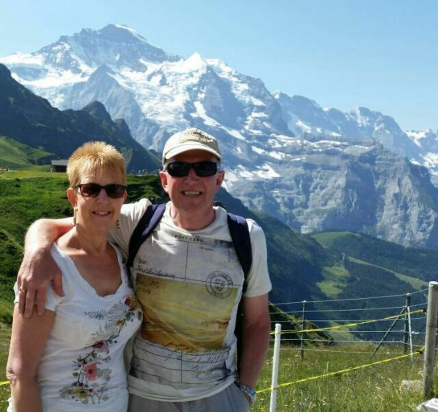 Judith și John Wright, tutorii lui Dennis Man în lunile petrecute la Manchester EXCLUSIV Dennis Man City: povestea probelor ratate de adolescentul „Cinci cupe” la gigantul din Premier League și motivul refuzului traumatizant primit la 15 ani de actuala vedetă FCSB