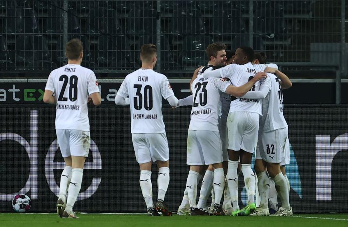 Bayern Munchen, învinsă de Borussia Monchengladbach după ce a condus cu 2-0!