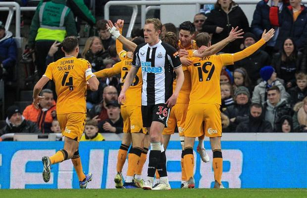 Bogații de la Newcastle, eliminați din Cupa Angliei! Înfrângere rușinoasă cu o echipă din liga a treia