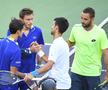 Djokovic, alături de Herbert (în stânga imaginii), doi dintre sportivii celebri nevaccinați