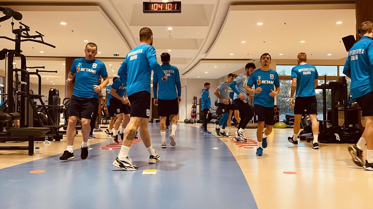 Decizia lui Reghecampf, după ce vremea din Antalya i-a dat peste cap planurile