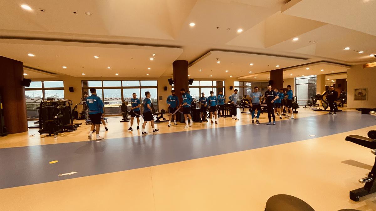 Decizia lui Reghecampf, după ce vremea din Antalya i-a dat peste cap planurile