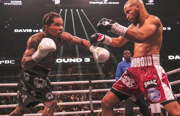 „Nu mai vedeam” » Hector Luis Garcia, afectat după meciul cu Gervonta Davis