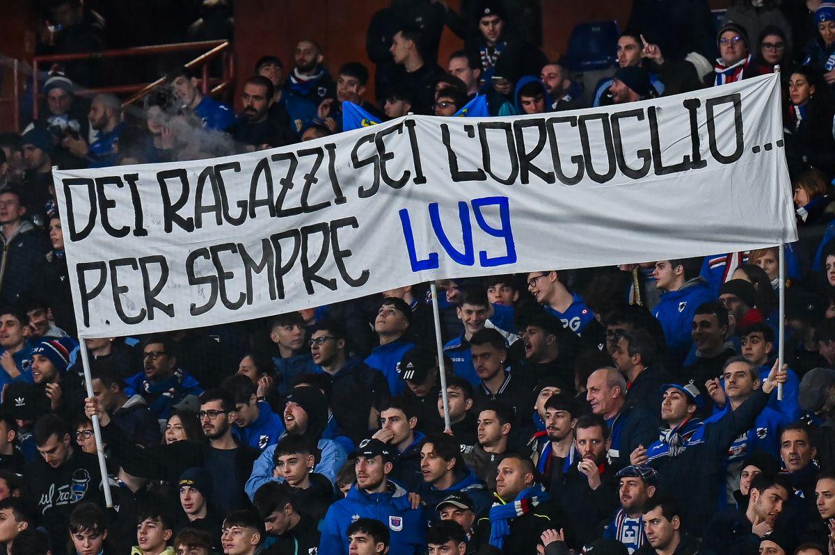 Imagini emoționante la Sampdoria - Napoli » Un ultim omagiu pentru Gianluca Vialli