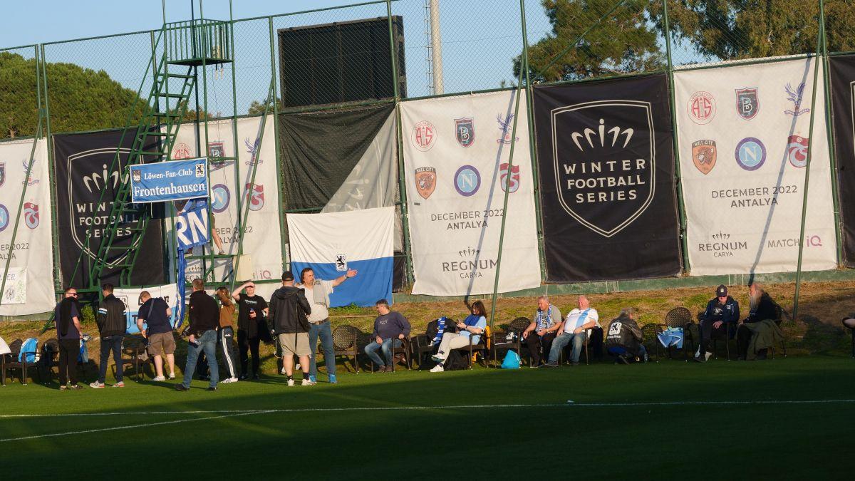 UTA a învins o fostă campioană a Germaniei în primul amical din Antalya » Rivalii de la FCSB au asistat la meci