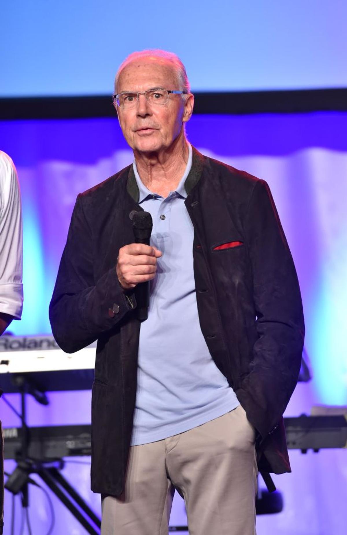 Imagini de colecție din cariera legendarului Franz Beckenbauer