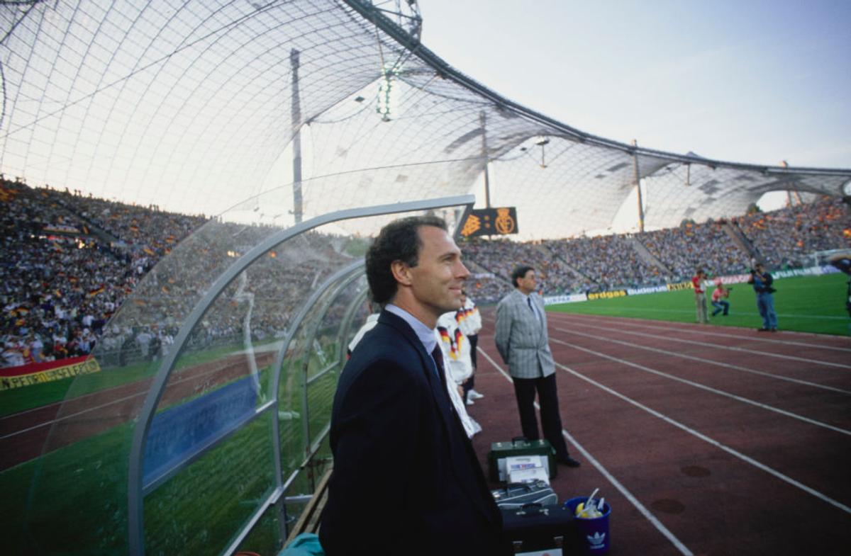 Imagini de colecție din cariera legendarului Franz Beckenbauer