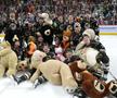 74.599 de jucării de pluș au fost aruncate la un meci de hochei al celor de la Hershey Bears