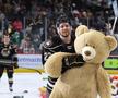 74.599 de jucării de pluș au fost aruncate la un meci de hochei al celor de la Hershey Bears