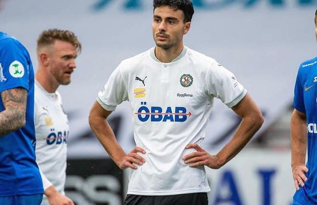 Frate, frate, dar fotbalul e pe bani! U Cluj îi dă lovitura lui Dinamo
