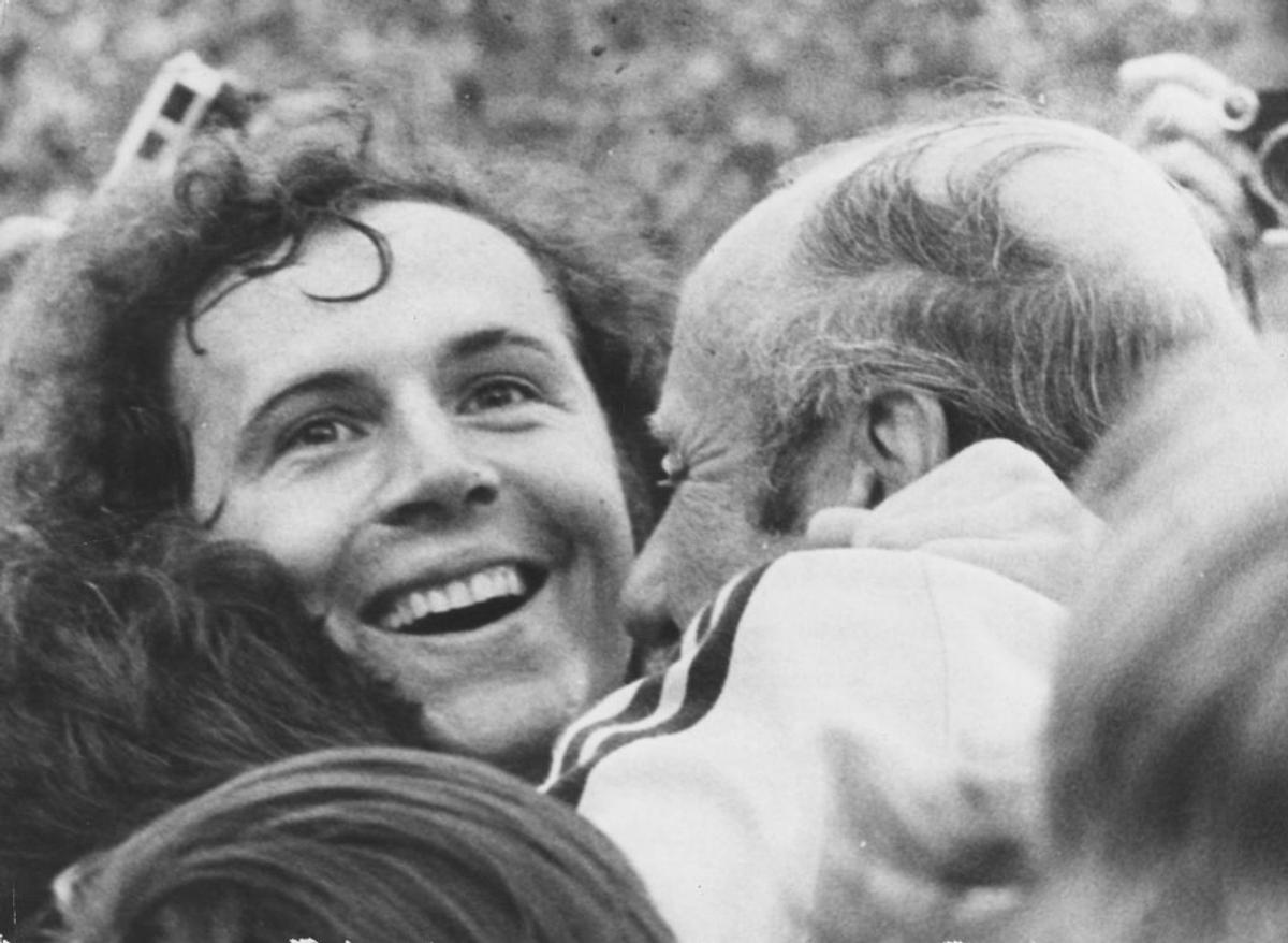Imagini de colecție din cariera legendarului Franz Beckenbauer