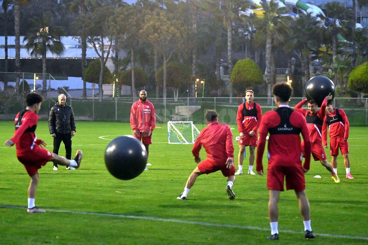 FOTO Antrenament Dinamo în Antalya 08.01.2024