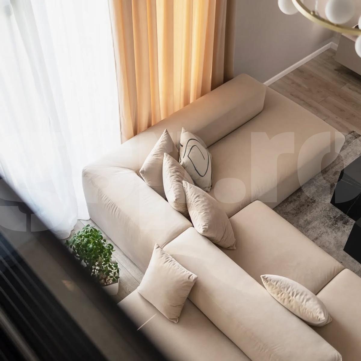 Cum arată penthouse-ul lui Dennis Man din Arad, în care a investit salariul său la Parma pe o lună: „Și-a dorit mereu să fie discret”