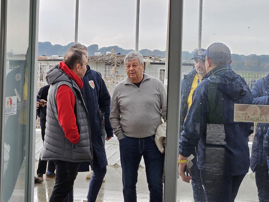 Mircea Lucescu la amicalul Petrolului Adi Mutu, remiză cu scandal la debutul pe banca Petrolului » „Briliantul”, un car de nervi în prima repriză: „Voi nu sunteți sănătoși”