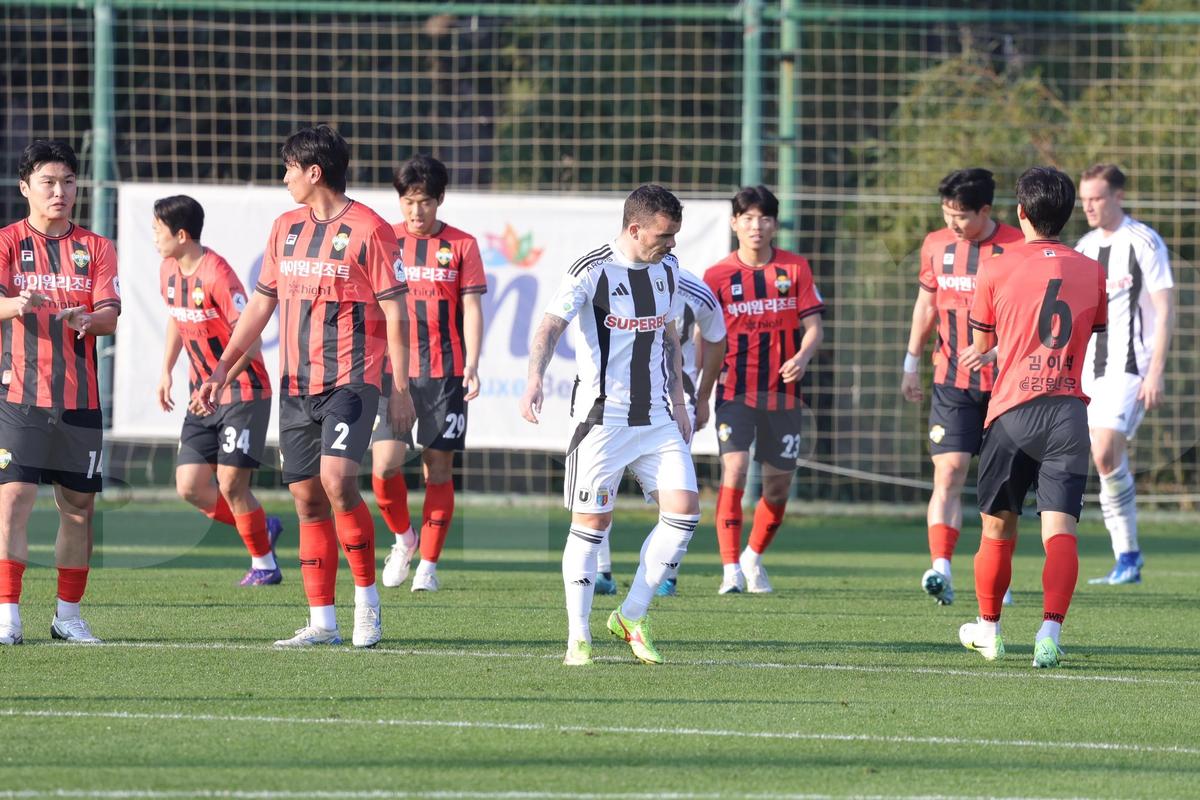 Imagini de la meciul amical U Cluj - Gangwon FC, 8 ianuarie 2025