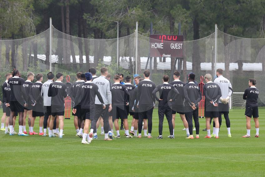 Antrenament FCSB în Antalya FOTO: Ionuţ Iordache (GSP)