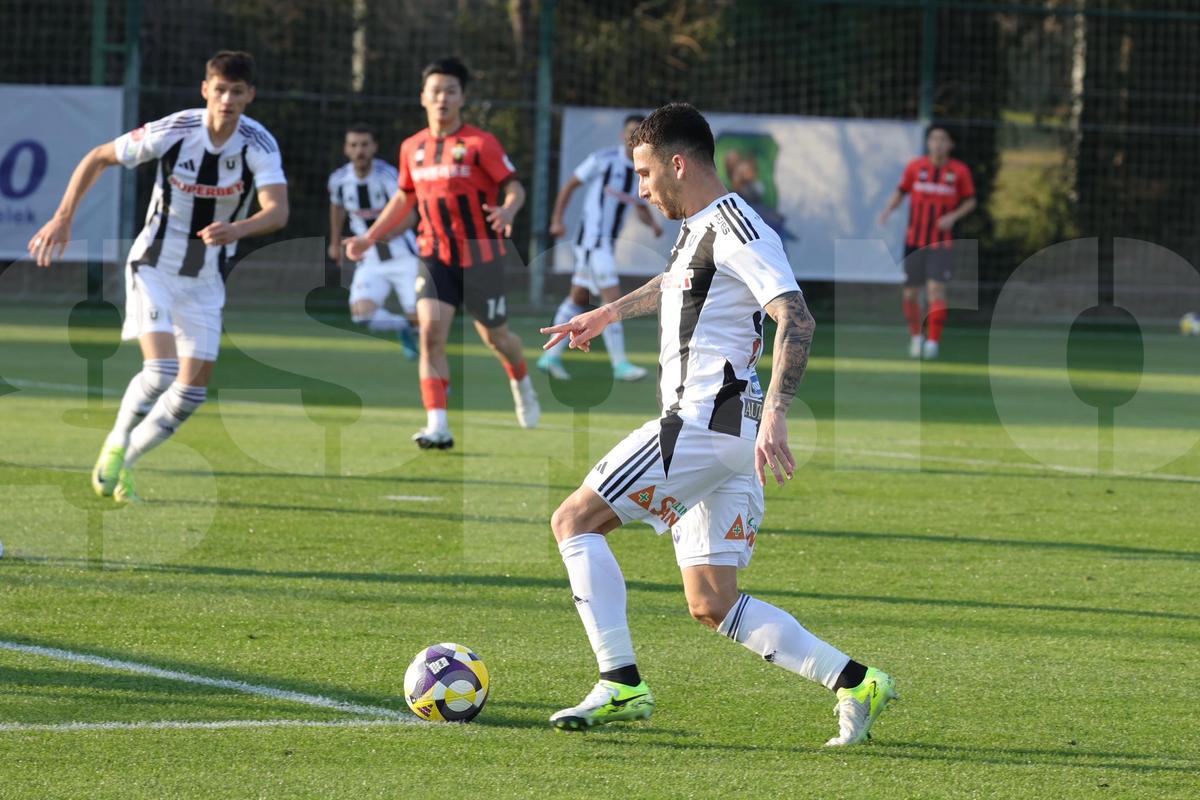 Imagini de la meciul amical U Cluj - Gangwon FC, 8 ianuarie 2025