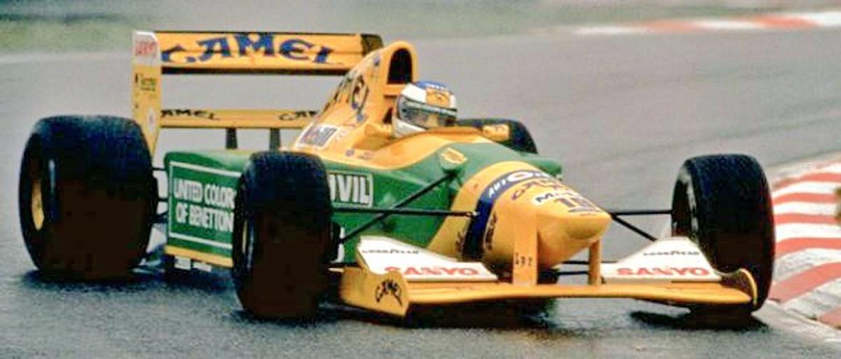 Monopostul Benetton B192