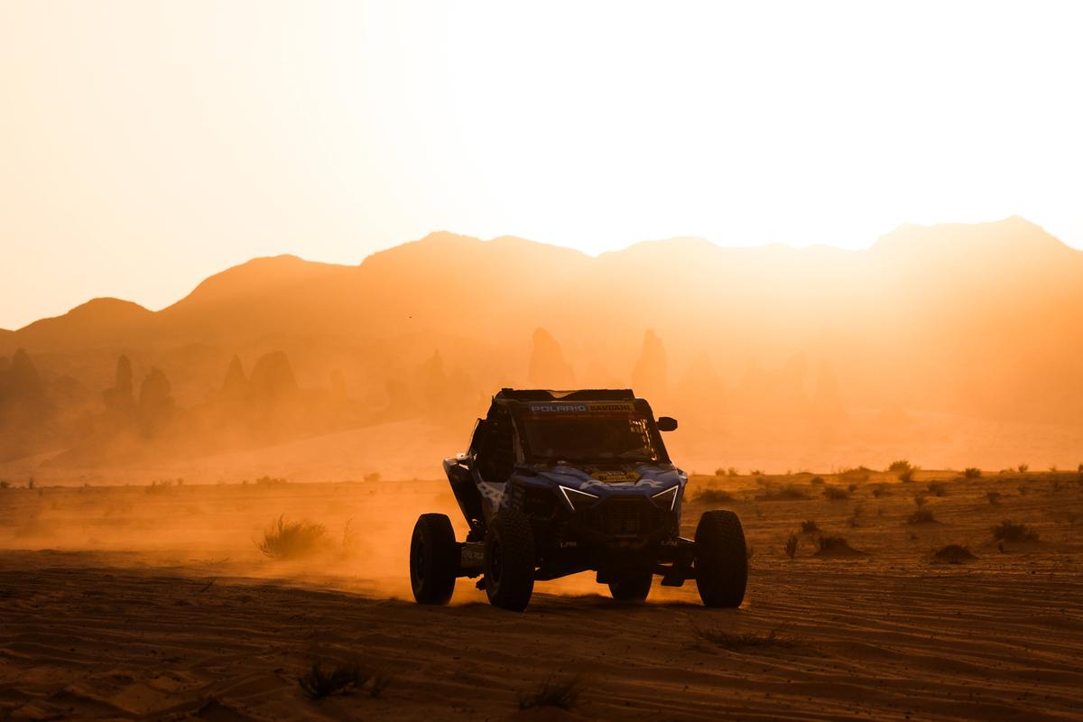 Dacia, pe podium în Raliul Dakar » Câștigătorul din 2025 a abandonat competiția
