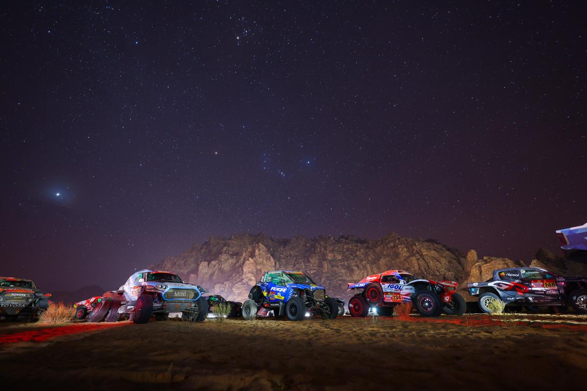 Dacia, pe podium în Raliul Dakar » Câștigătorul din 2025 a abandonat competiția