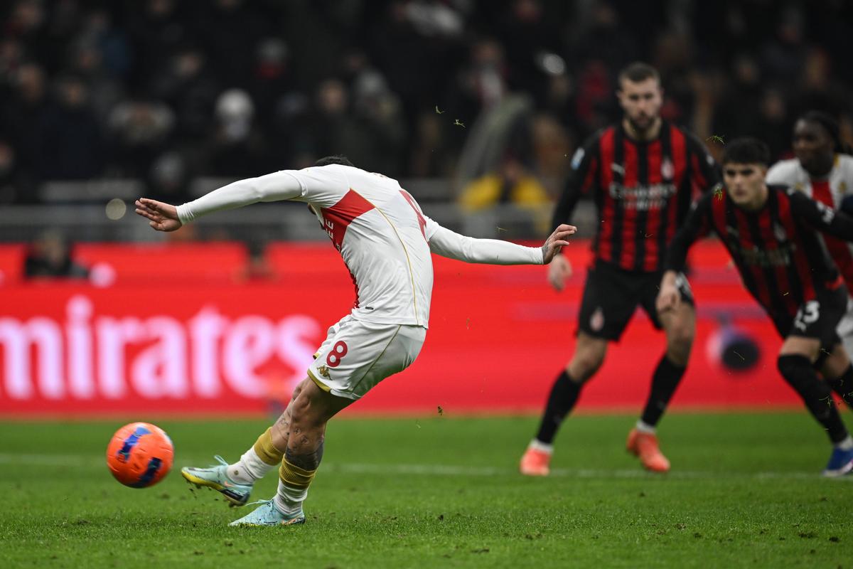 Stanciu a ratat un penalty în Milan - Genoa