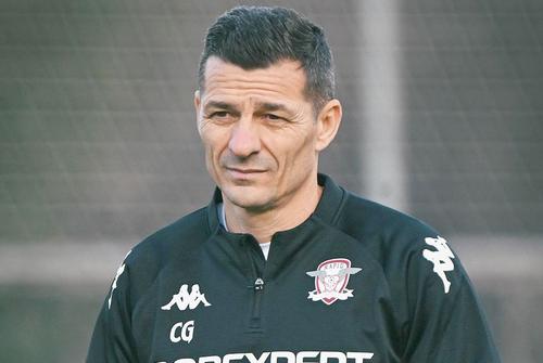 Costel Gâlcă, antrenorul Rapidului // FOTO: Facebook @FC Rapid