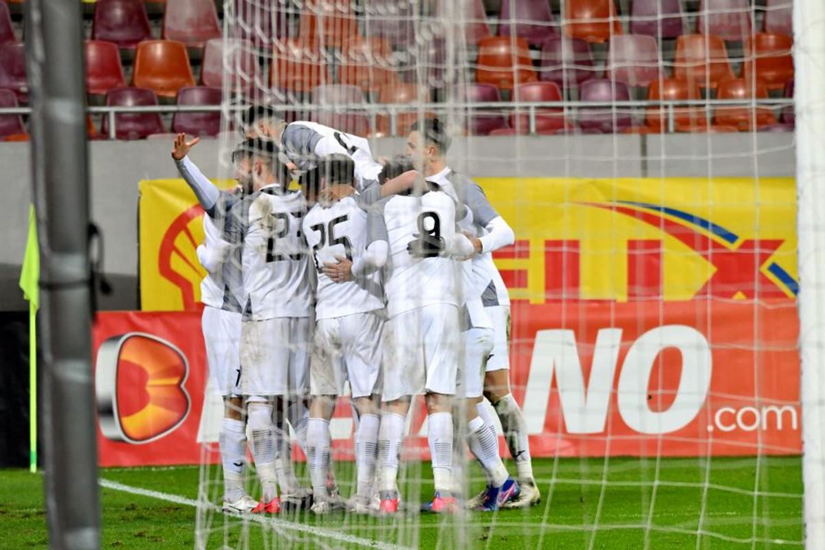 FOTO FCSB - ACADEMICA CLINCENI 07.02.2021