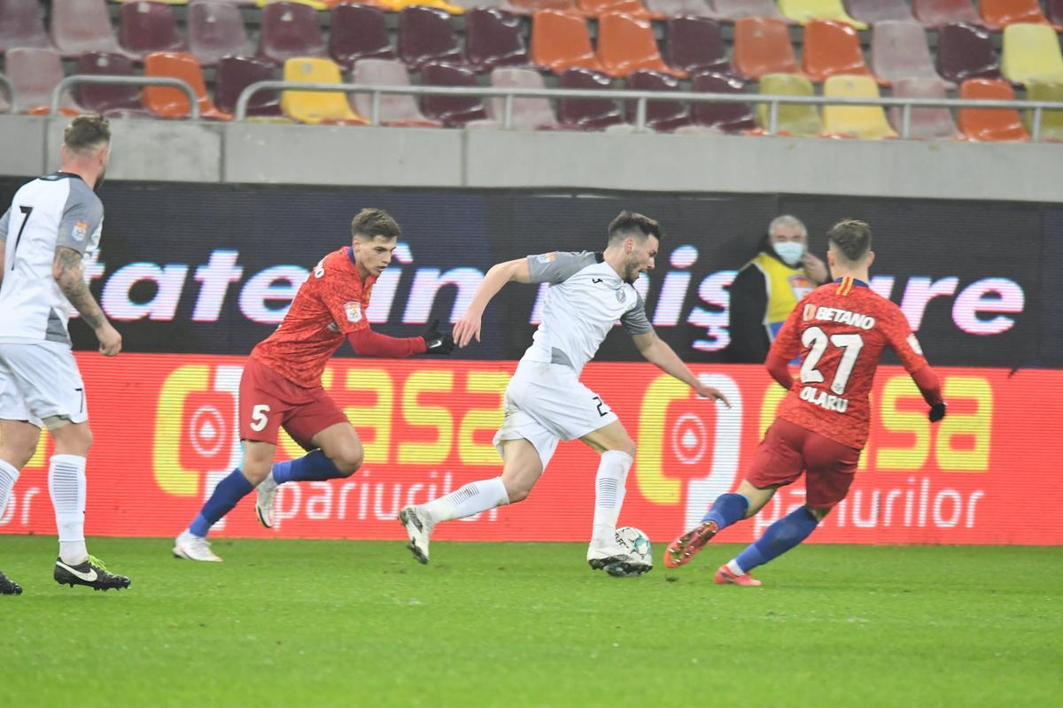 FOTO FCSB - ACADEMICA CLINCENI 07.02.2021