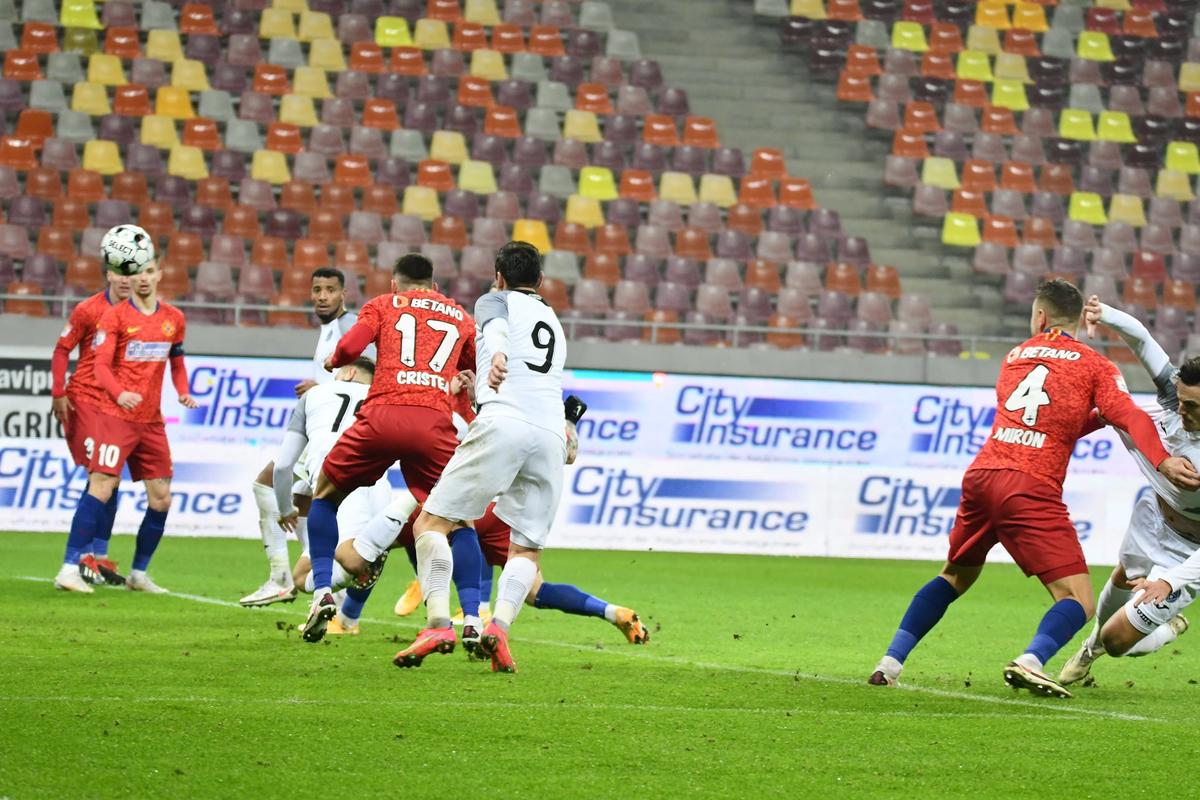 FOTO FCSB - ACADEMICA CLINCENI 07.02.2021