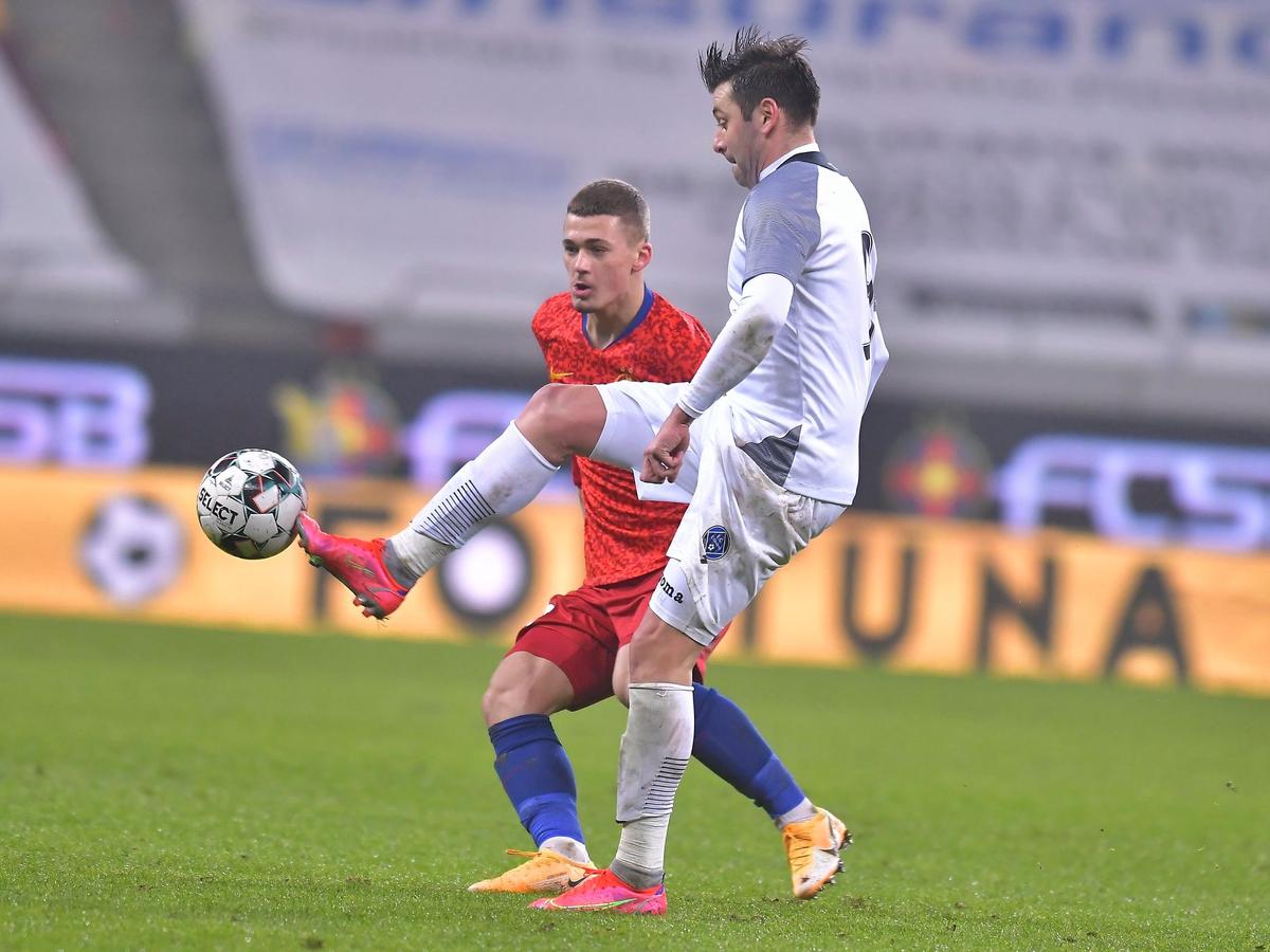 FOTO FCSB - ACADEMICA CLINCENI 07.02.2021