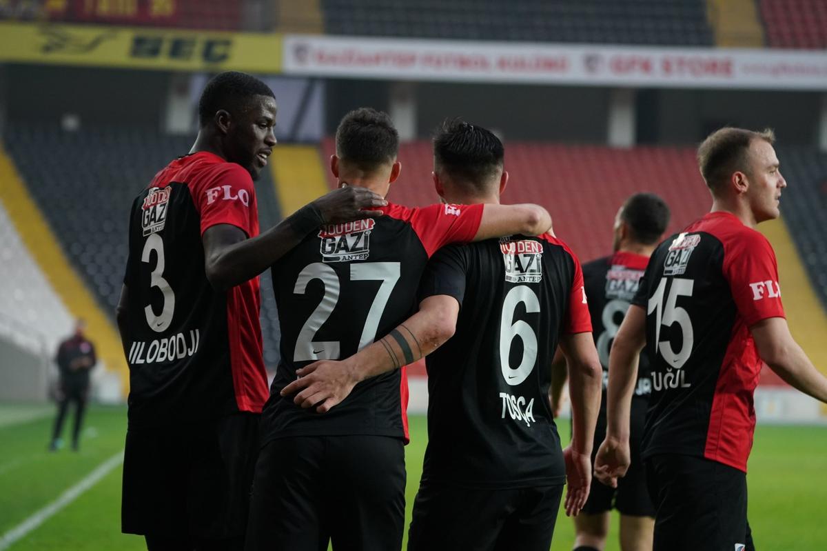 VIDEO. Alex Maxim, formă excelentă în Turcia! Vezi AICI pasa de gol reușită pentru Gaziantep