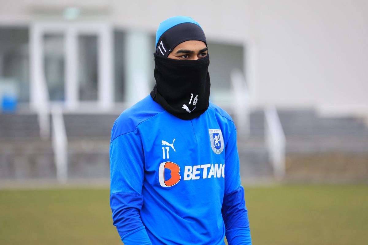 OFICIAL. Craiova a făcut primul transfer după venirea noului antrenor: „Contract până în 2024”