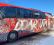 Autocarul celor de la UTA a fost vandalizat
