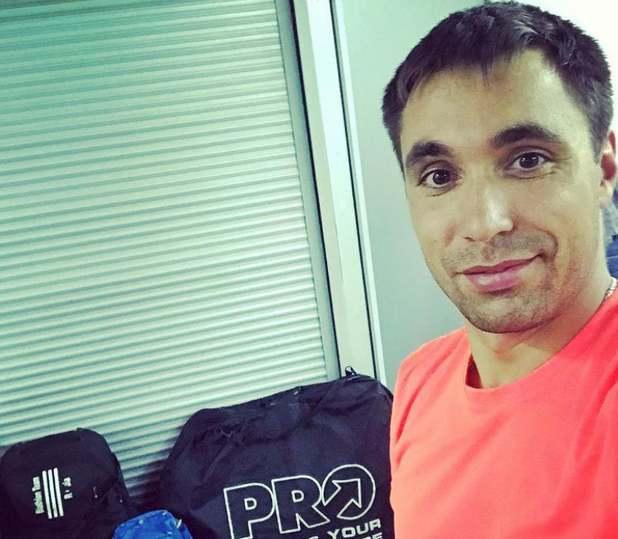 Rusul care a reprezentat România la biatlon șochează: „M-au forțat să concurez cu 38,5 grade febră și să împart camera cu un coleg simptomatic” » Antrenorii contraatacă: „Ai fost prea slab!”