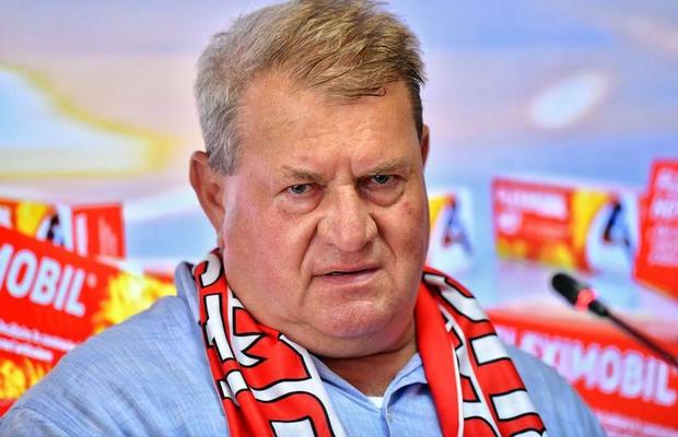 „Nu se mai poate așa!” » Fanii lui Dinamo au deschis o petiție anti-Iuliu Mureșan: „A distrus echipa”